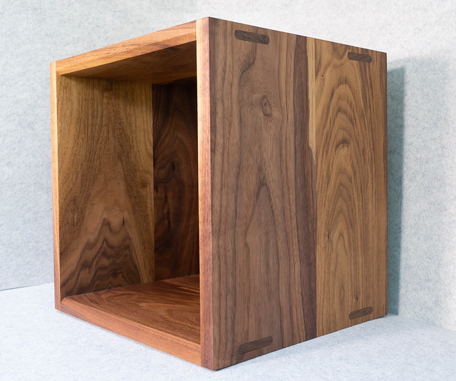 Record cube